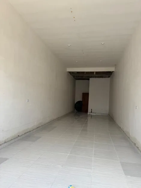 Alugar Sal&otilde;es / Sal&atilde;o em Suzano R$ 3.700,00 - Foto 5