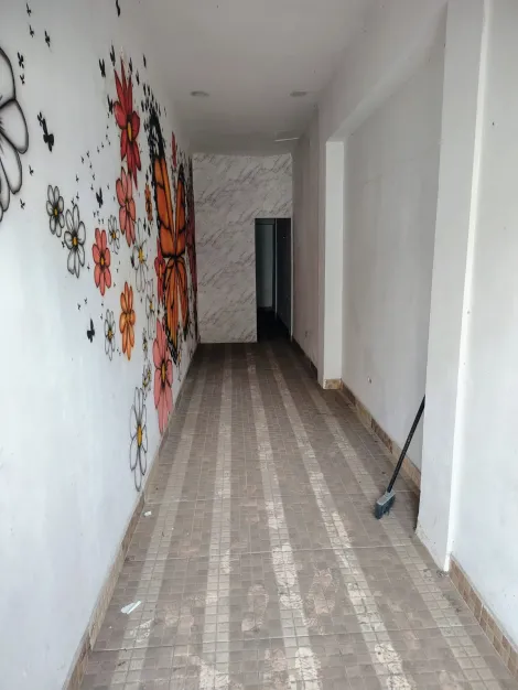 Alugar Sal&otilde;es / Sal&atilde;o em Suzano R$ 800,00 - Foto 3