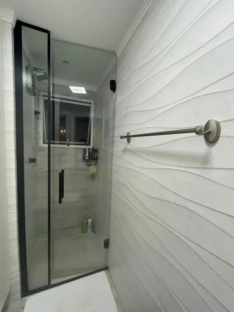 Comprar Apartamentos / Padr&atilde;o em Po&aacute; R$ 390.000,00 - Foto 27