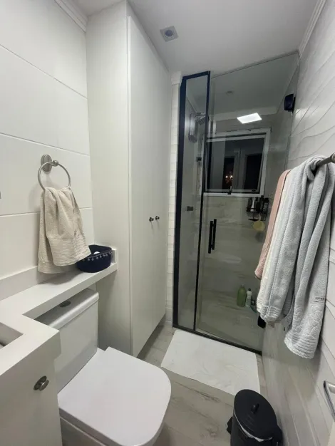 Comprar Apartamentos / Padr&atilde;o em Po&aacute; R$ 390.000,00 - Foto 28