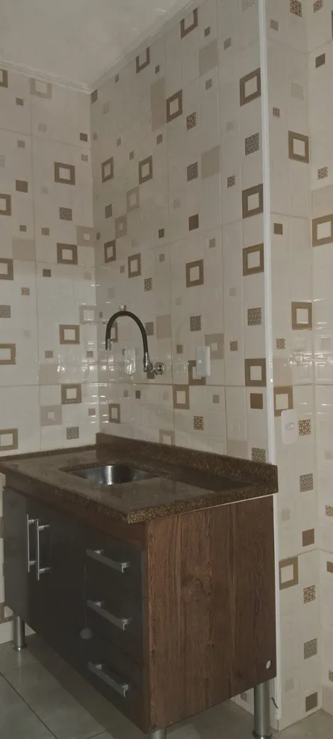 Alugar Apartamentos / Padr&atilde;o em Suzano R$ 1.000,00 - Foto 5