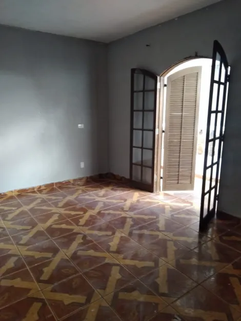 Comprar Casas / Sobrado em Suzano R$ 400.000,00 - Foto 3