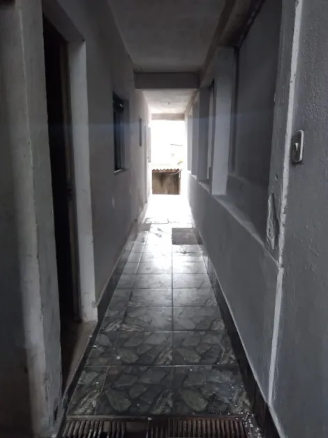 Comprar Casas / Sobrado em Suzano R$ 400.000,00 - Foto 17