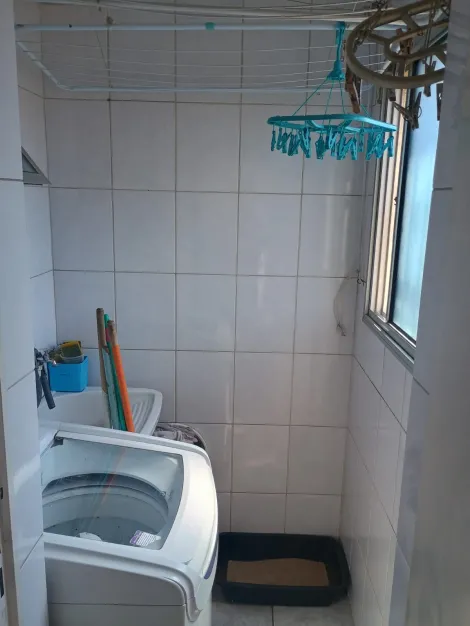 Comprar Apartamentos / Padr&atilde;o em Suzano R$ 298.000,00 - Foto 7