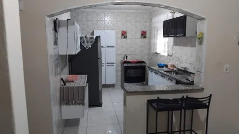 Comprar Casas / Sobrado em Suzano R$ 480.000,00 - Foto 4