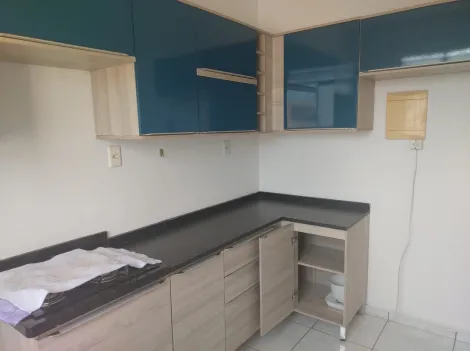 Alugar Apartamentos / Padr&atilde;o em Suzano R$ 800,00 - Foto 2