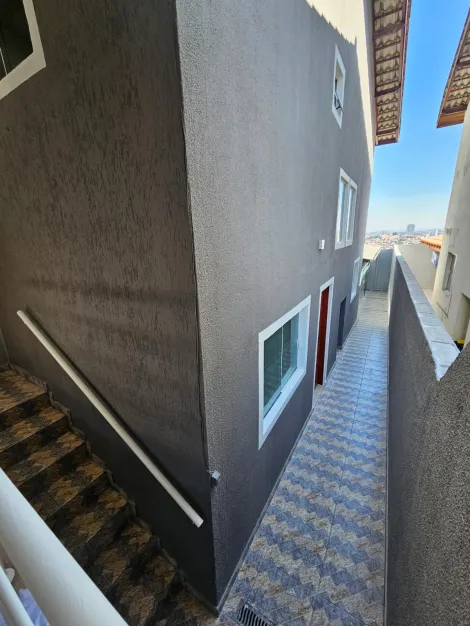 Comprar Casas / Sobrado em Mogi das Cruzes R$ 380.000,00 - Foto 1