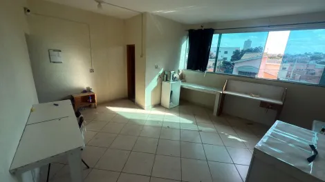 Alugar Comerciais / Sala em Po&aacute; R$ 1.400,00 - Foto 2