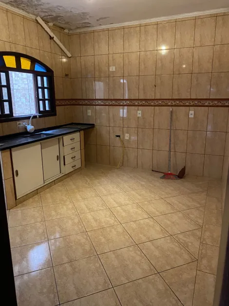 Alugar Casas / Sobrado em Suzano R$ 1.700,00 - Foto 9