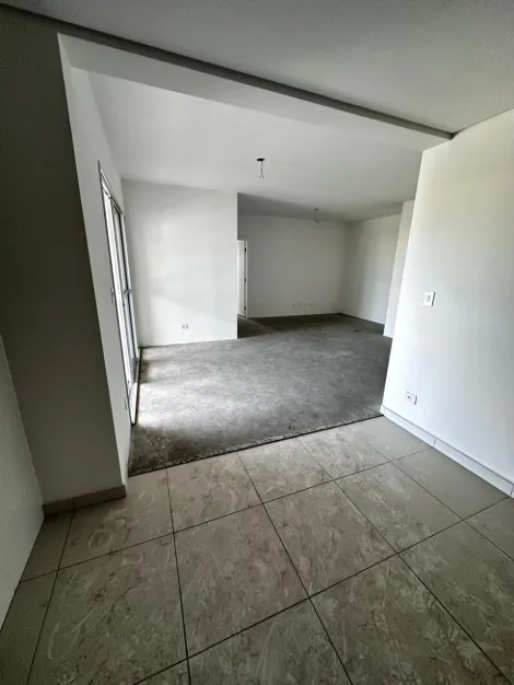 Comprar Apartamentos / Padr&atilde;o em Suzano R$ 820.000,00 - Foto 2