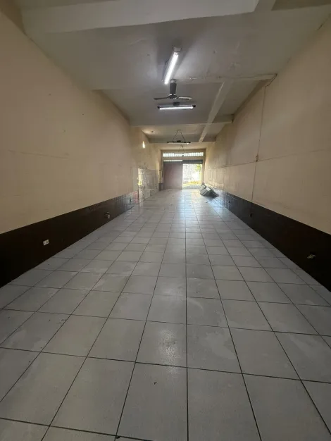 Alugar Comerciais / Ponto Comercial em Suzano R$ 2.000,00 - Foto 6