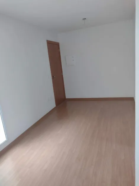 Alugar Apartamentos / Padr&atilde;o em Suzano R$ 1.000,00 - Foto 2