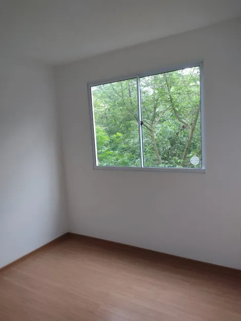 Alugar Apartamentos / Padr&atilde;o em Suzano R$ 1.000,00 - Foto 18