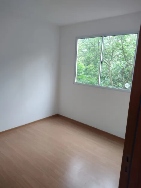 Alugar Apartamentos / Padr&atilde;o em Suzano R$ 1.000,00 - Foto 32
