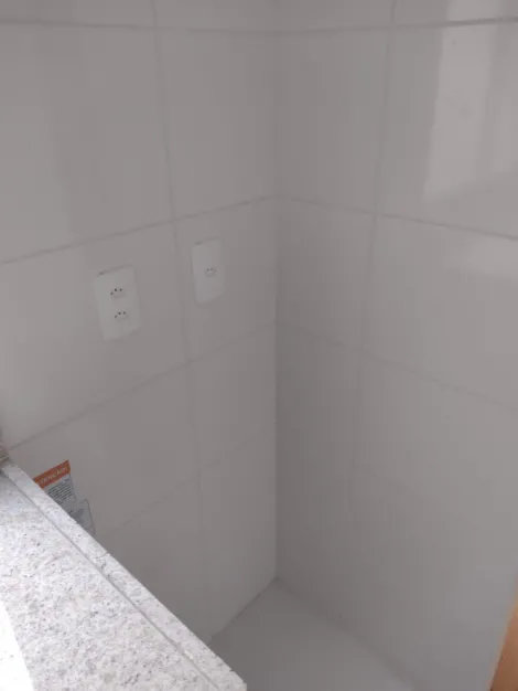 Alugar Apartamentos / Padr&atilde;o em Suzano R$ 1.000,00 - Foto 48