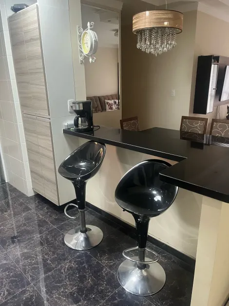 Comprar Apartamentos / Padr&atilde;o em Mogi das Cruzes R$ 635.000,00 - Foto 5