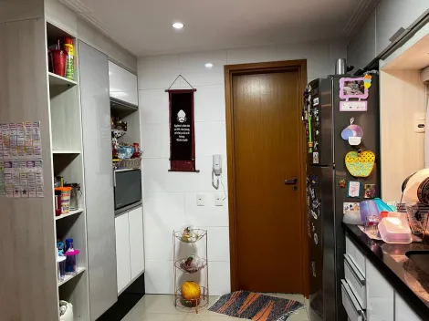 Alugar Apartamentos / Padr&atilde;o em Suzano R$ 4.000,00 - Foto 4