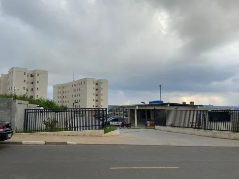 Alugar Apartamentos / Padr&atilde;o em Suzano R$ 900,00 - Foto 1