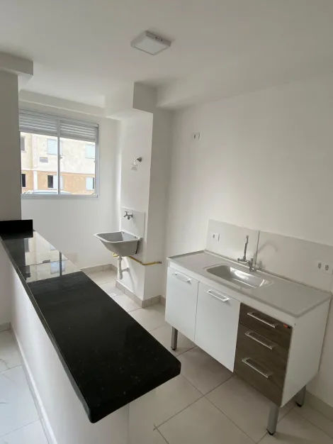 Alugar Apartamentos / Padr&atilde;o em Suzano R$ 900,00 - Foto 7