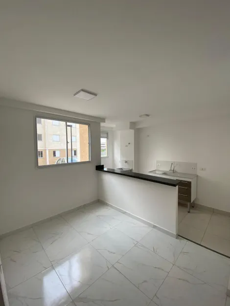 Alugar Apartamentos / Padr&atilde;o em Suzano R$ 900,00 - Foto 10