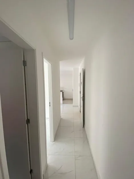 Alugar Apartamentos / Padr&atilde;o em Suzano R$ 900,00 - Foto 12