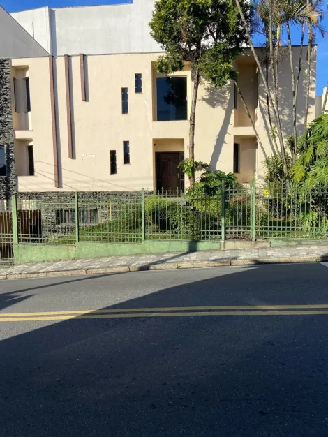 Comprar Casas / Sobrado em Mogi das Cruzes R$ 950.000,00 - Foto 1