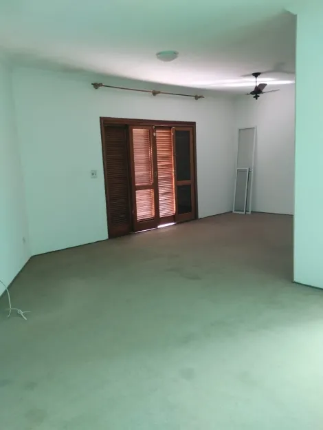 Alugar Casas / Sobrado em Suzano R$ 5.000,00 - Foto 2