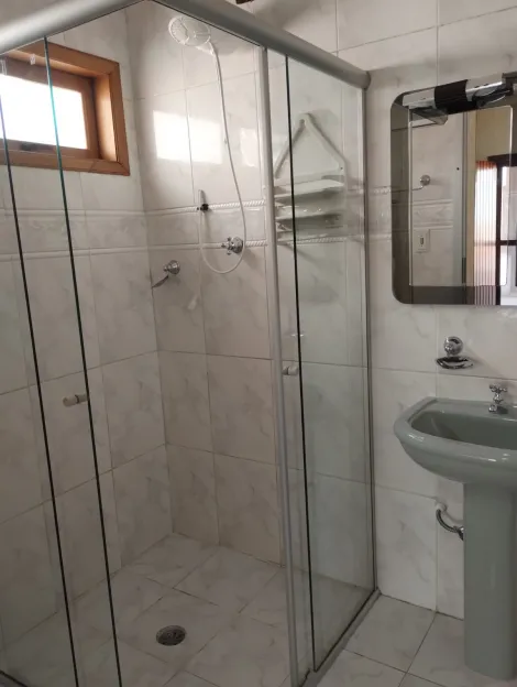 Alugar Casas / Sobrado em Suzano R$ 5.000,00 - Foto 3