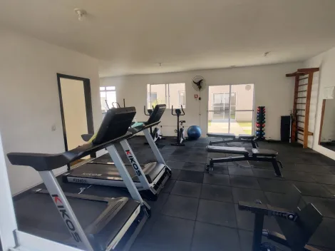 Alugar Apartamentos / Padr&atilde;o em Suzano R$ 1.000,00 - Foto 3