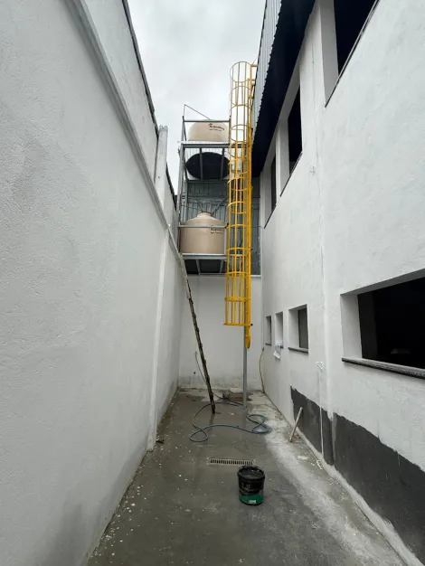 Alugar Sal&otilde;es / Sal&atilde;o em Suzano R$ 17.000,00 - Foto 2