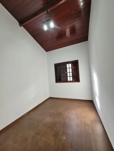 Comprar Casas / Sobrado em Suzano R$ 650.000,00 - Foto 5