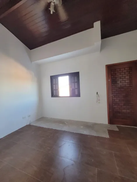 Comprar Casas / Sobrado em Suzano R$ 650.000,00 - Foto 6