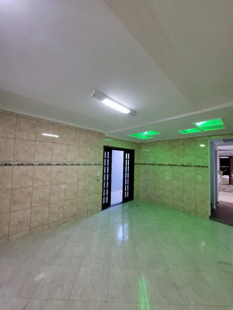 Comprar Casas / Sobrado em Suzano R$ 650.000,00 - Foto 17