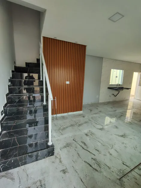 Comprar Casas / Sobrado em Itaquaquecetuba R$ 350.000,00 - Foto 5