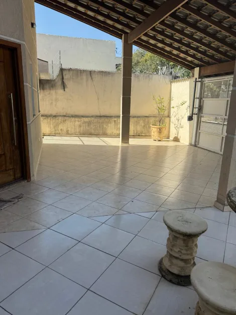 Alugar Casas / T&eacute;rrea em Suzano R$ 4.500,00 - Foto 2