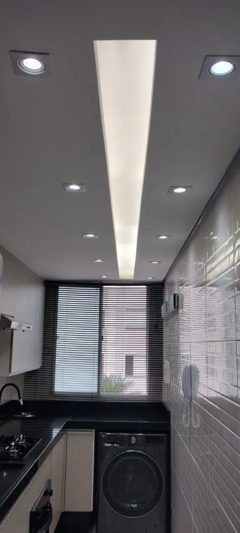 Comprar Apartamentos / Padr&atilde;o em Suzano R$ 285.000,00 - Foto 4