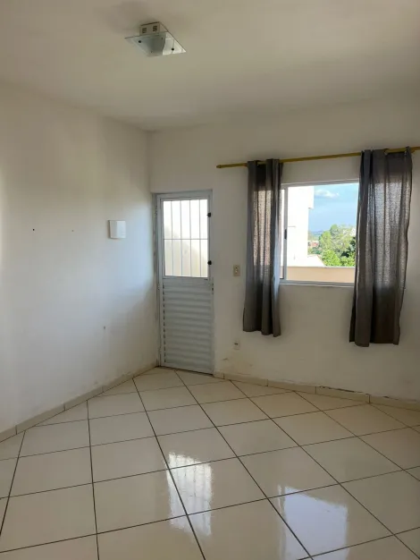 Alugar Casas / Condom&iacute;nio em Mogi das Cruzes R$ 1.500,00 - Foto 7