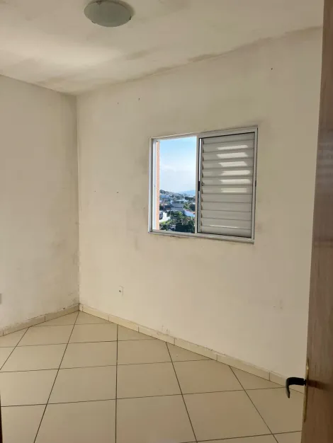 Alugar Casas / Condom&iacute;nio em Mogi das Cruzes R$ 1.500,00 - Foto 9