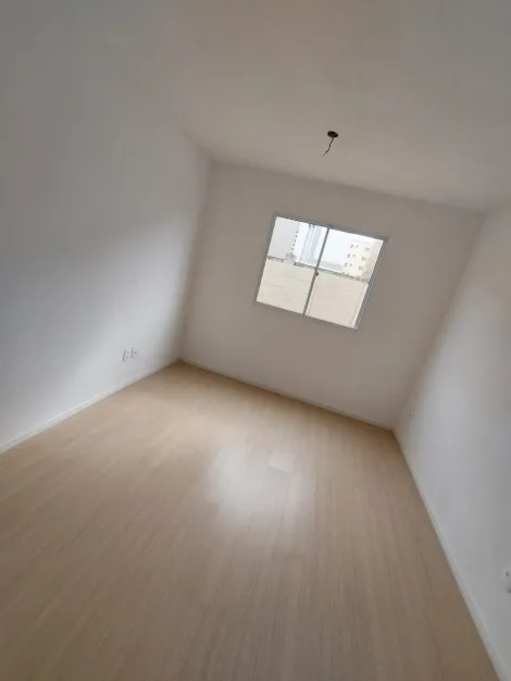 Alugar Apartamentos / Padr&atilde;o em Suzano R$ 1.200,00 - Foto 15