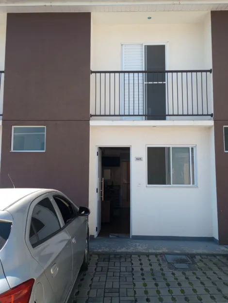 Comprar Casas / Sobrado em Suzano R$ 460.000,00 - Foto 1