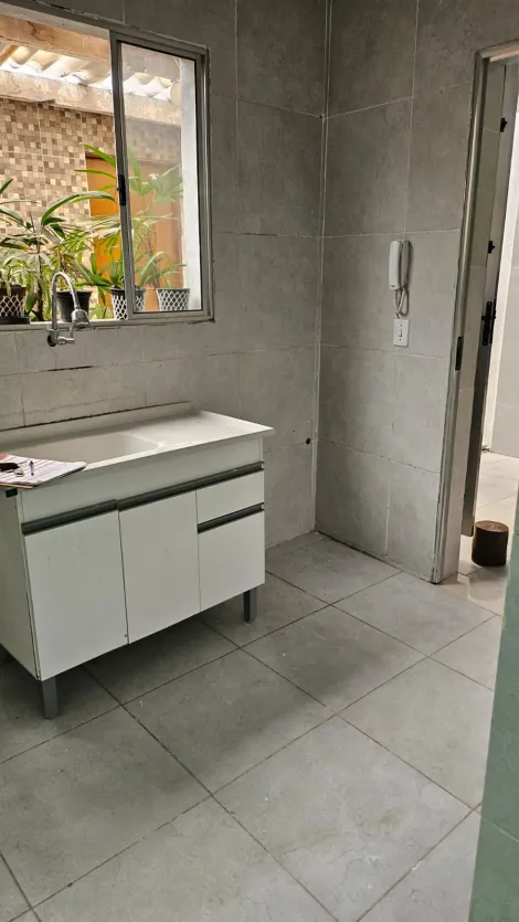 Alugar Casas / Assobradada em Suzano R$ 950,00 - Foto 5