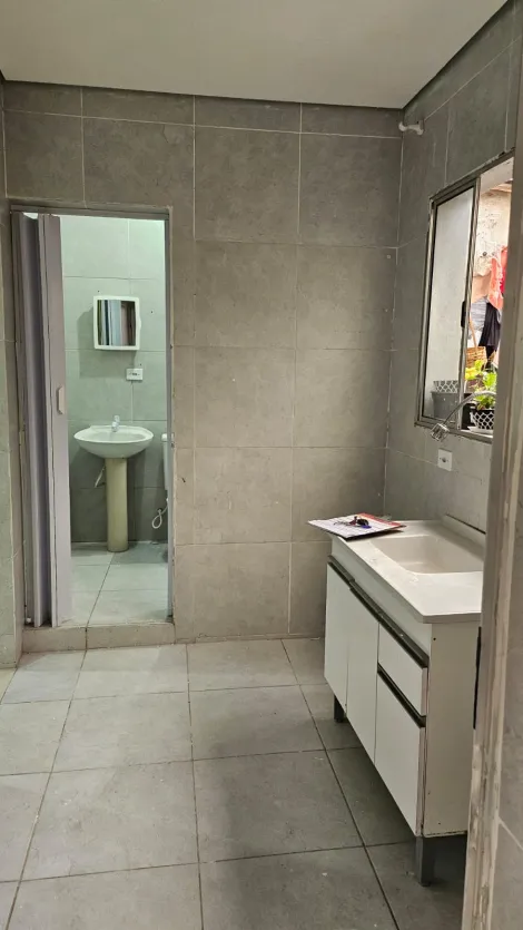 Alugar Casas / Assobradada em Suzano R$ 950,00 - Foto 3