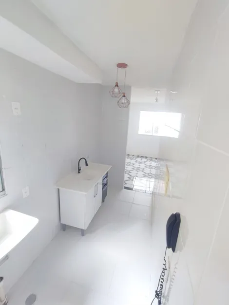 Comprar Apartamentos / Padr&atilde;o em S&atilde;o Paulo R$ 185.000,00 - Foto 3