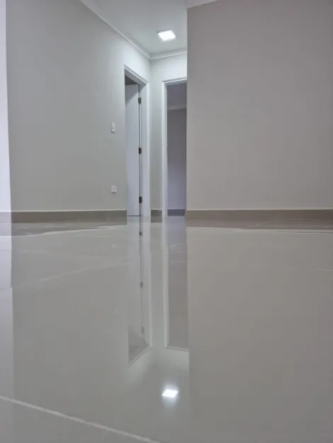 Comprar Apartamentos / Padr&atilde;o em Ferraz de Vasconcelos R$ 260.000,00 - Foto 5