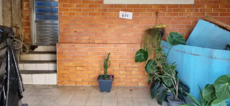 Comprar Casas / Assobradada em Suzano R$ 235.000,00 - Foto 4