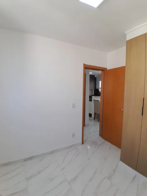 Alugar Apartamentos / Padrão em Itaquaquecetuba R$ 3.000,00 - Foto 4