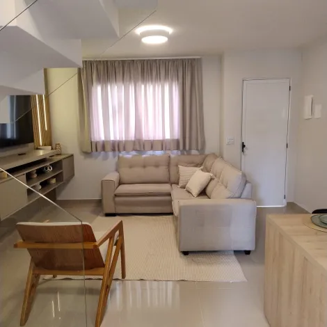 Comprar Casas / Condom&iacute;nio em Mogi das Cruzes R$ 345.000,00 - Foto 2