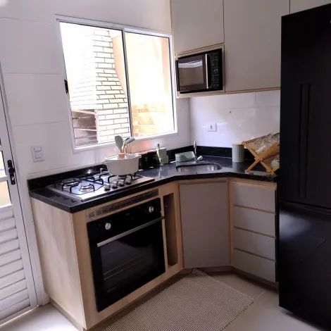 Comprar Casas / Condom&iacute;nio em Mogi das Cruzes R$ 345.000,00 - Foto 7