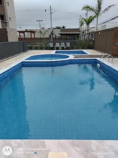 Comprar Apartamentos / Padr&atilde;o em Suzano R$ 310.000,00 - Foto 2