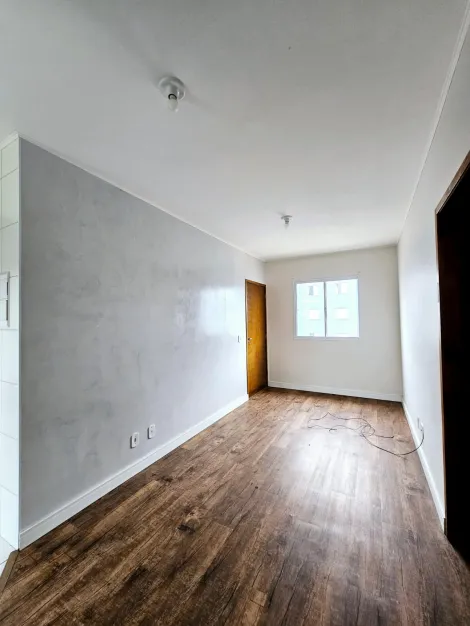 Comprar Apartamentos / Padrão em Suzano R$ 200.000,00 - Foto 3